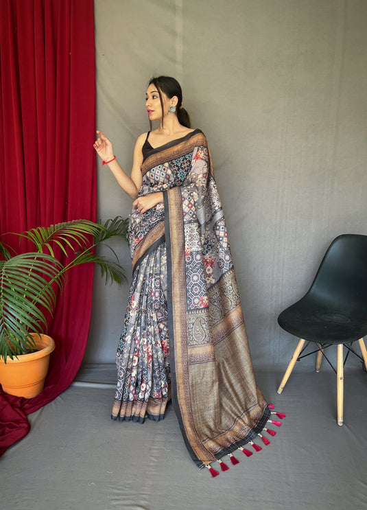 Black Pure Cotton Kashmiri Floral Print Saree
